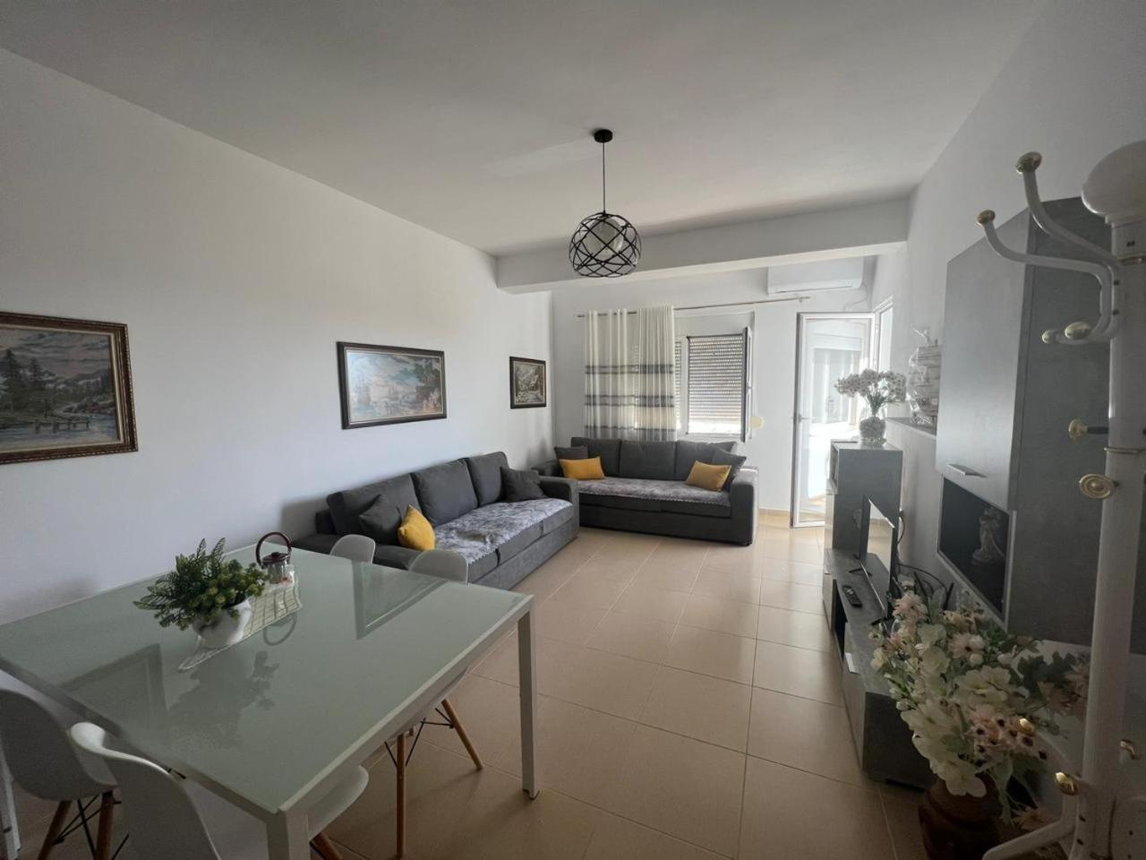 Corazon Guest House Vlorë Εξωτερικό φωτογραφία